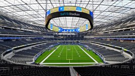 sofi-stadium-090120a-getty-ftr_1c4uiqxe9oncr1qdbw4v70toqt.jpg