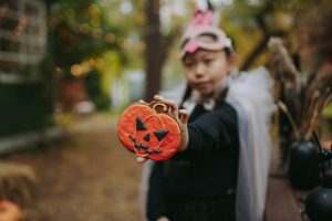 Read more about the article Halloween Sweepstakes: Win Spooktacular Scary Big Prizes